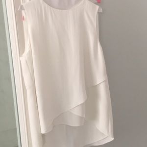 Chico’s high low top size 2